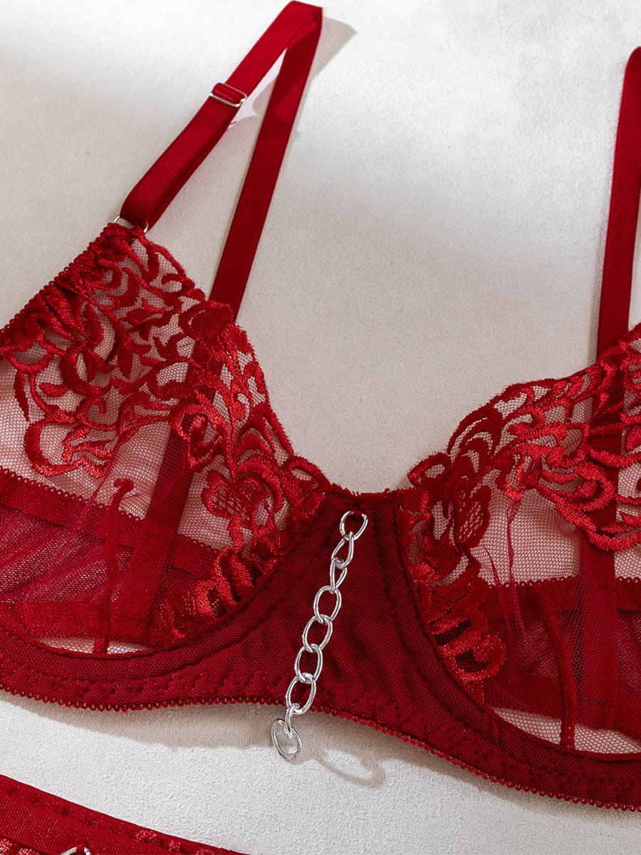 Metal Chain Embroidered Sexy Lingerie 4 Piece Set MSL034