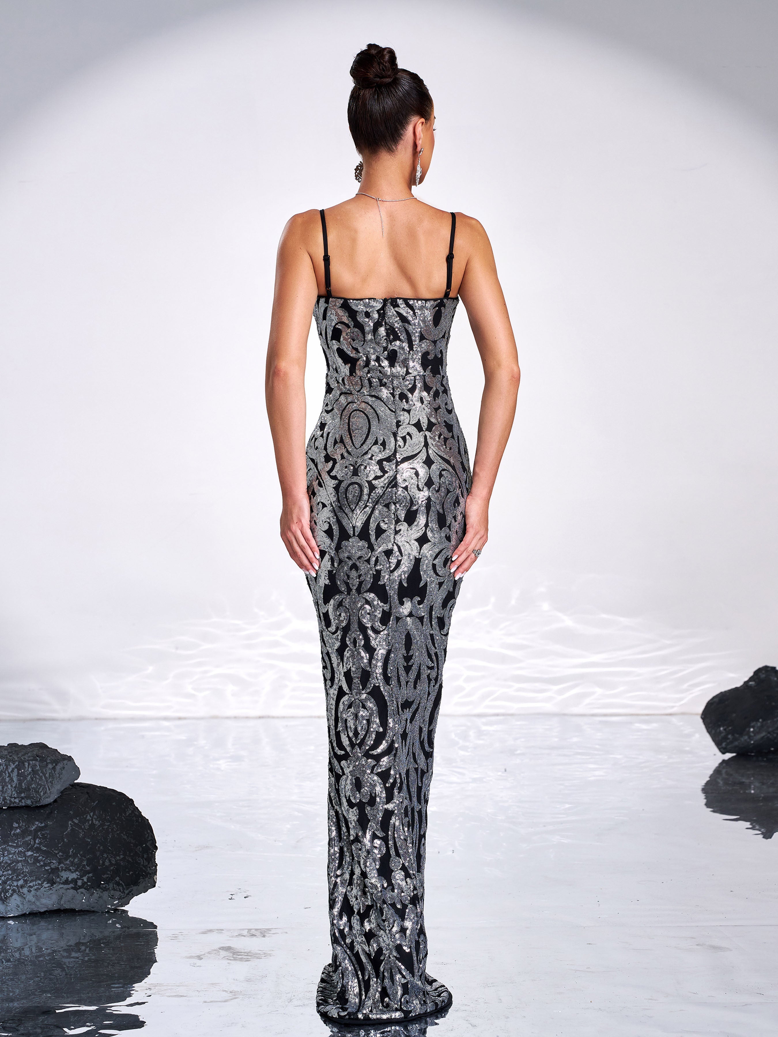 Spaghetti V-neck Sequin Mermaid Cocktail Dress M0808