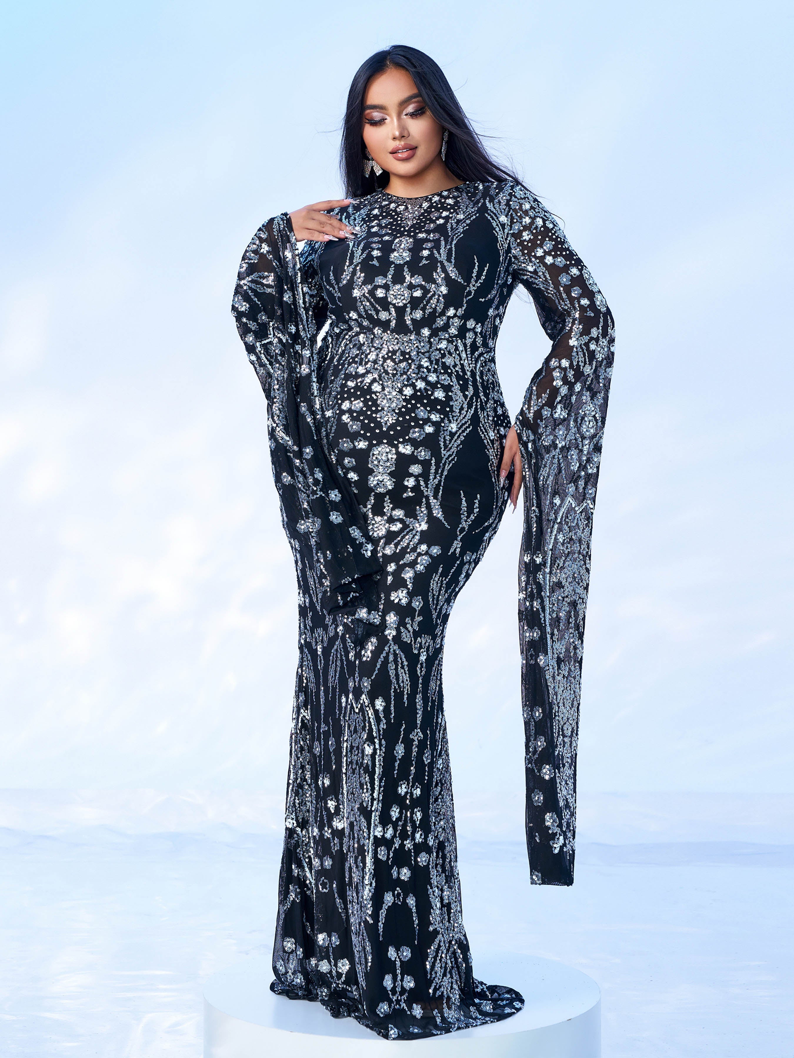 Plus Long Sleeve Mermaid Sequin Maxi Dress PMES00404