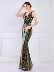 Sequin Graphic V-neck Prom Dress M02094