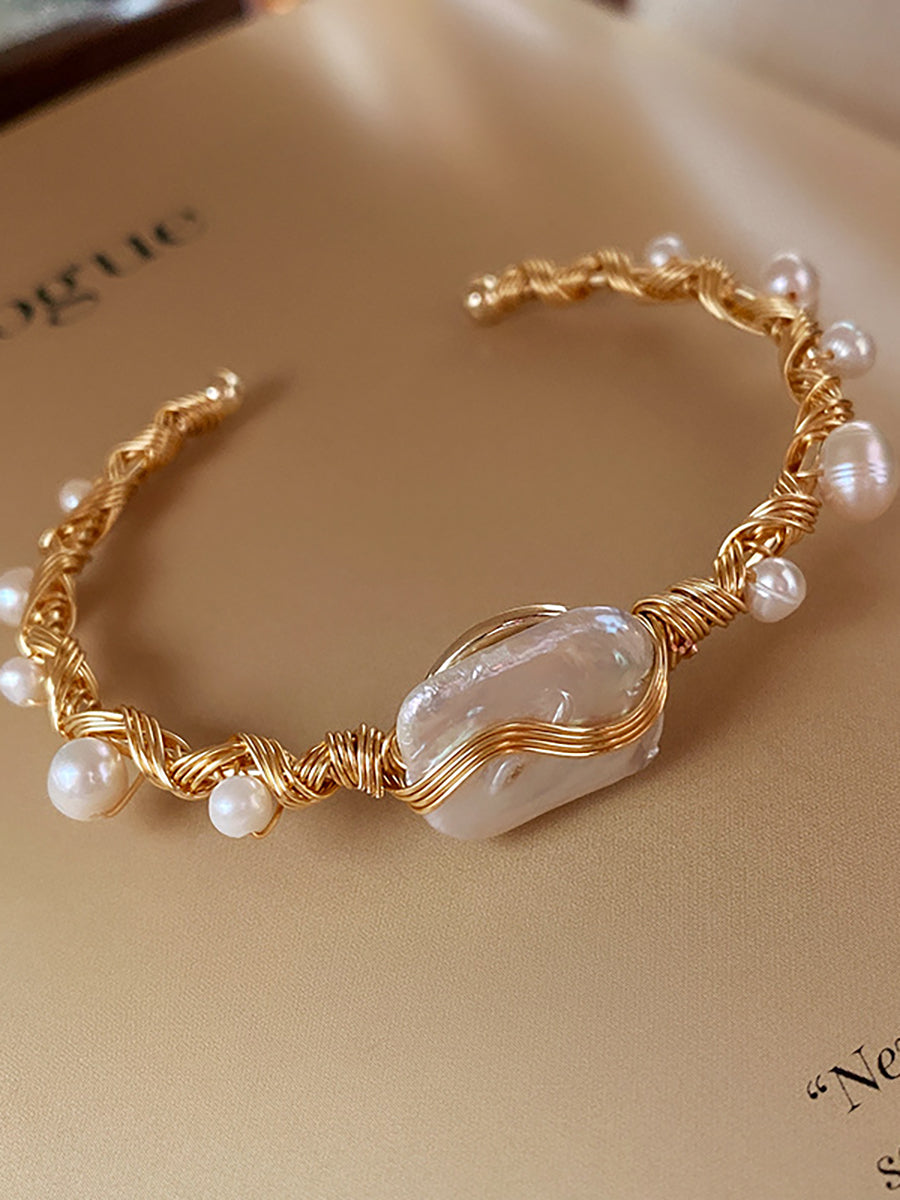 Baroque Pearl Gold Wire Cuff Bracelet MBS0128