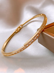 Gold-Plated Zircon Inlaid Clasp Bangle MBS0130