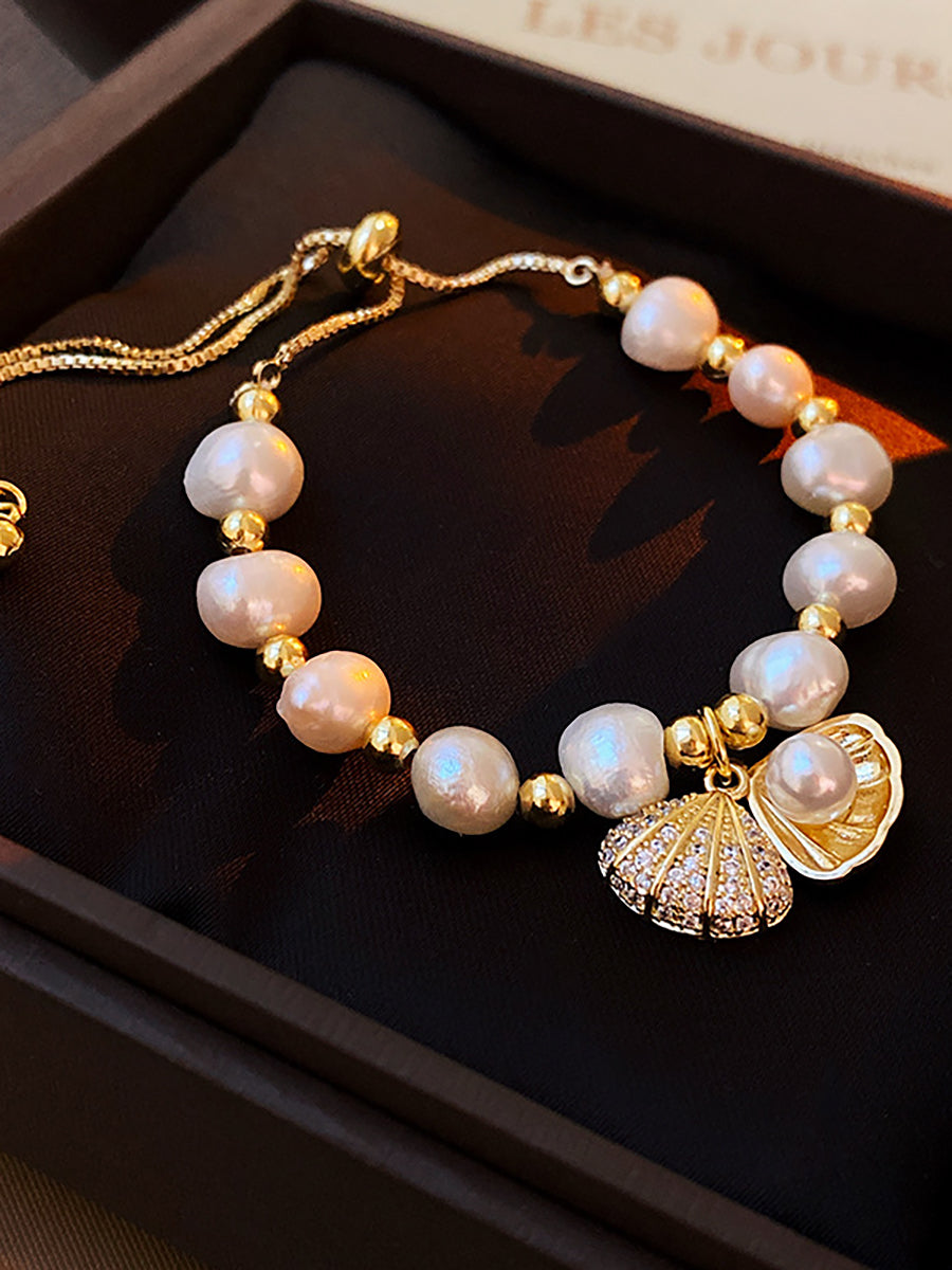 Natural Pearl Shell Charm Bracelet MBS0132