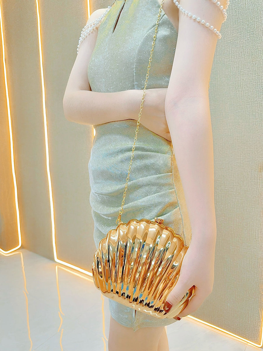 Gold Shell Shaped Clutch Bag MNBF129