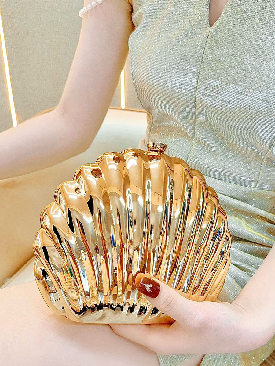 Gold Shell Shaped Clutch Bag MNBF129