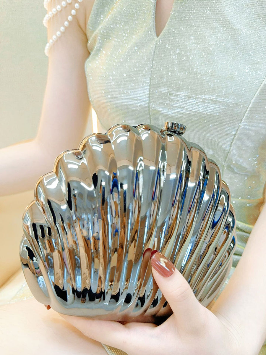 Gold Shell Shaped Clutch Bag MNBF129