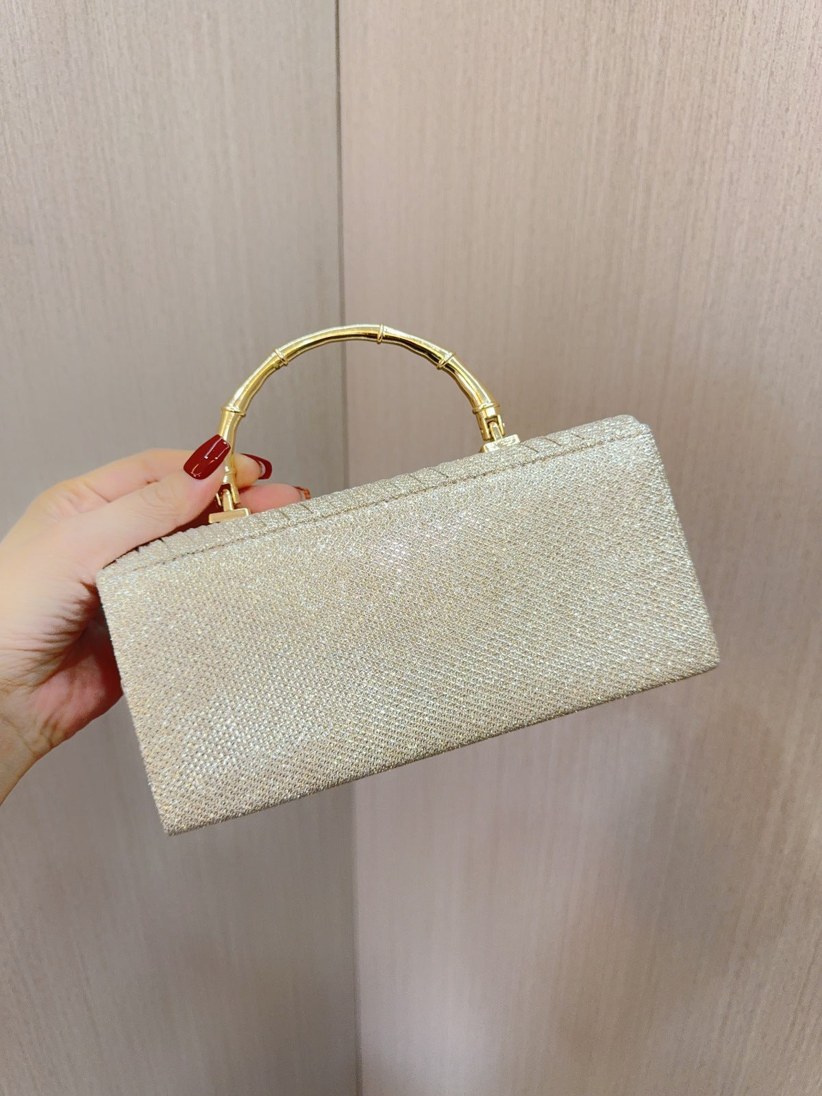 Diagonal Ribbed Pearl Embellishment Clutch  MNBF140