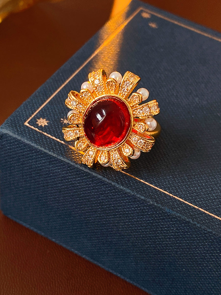Sunburst Red Crystal & Faux Pearl Ring MOZ1019