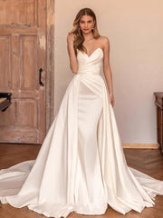 Slim-Fit Satin Strapless Light Wedding Dress MSW070