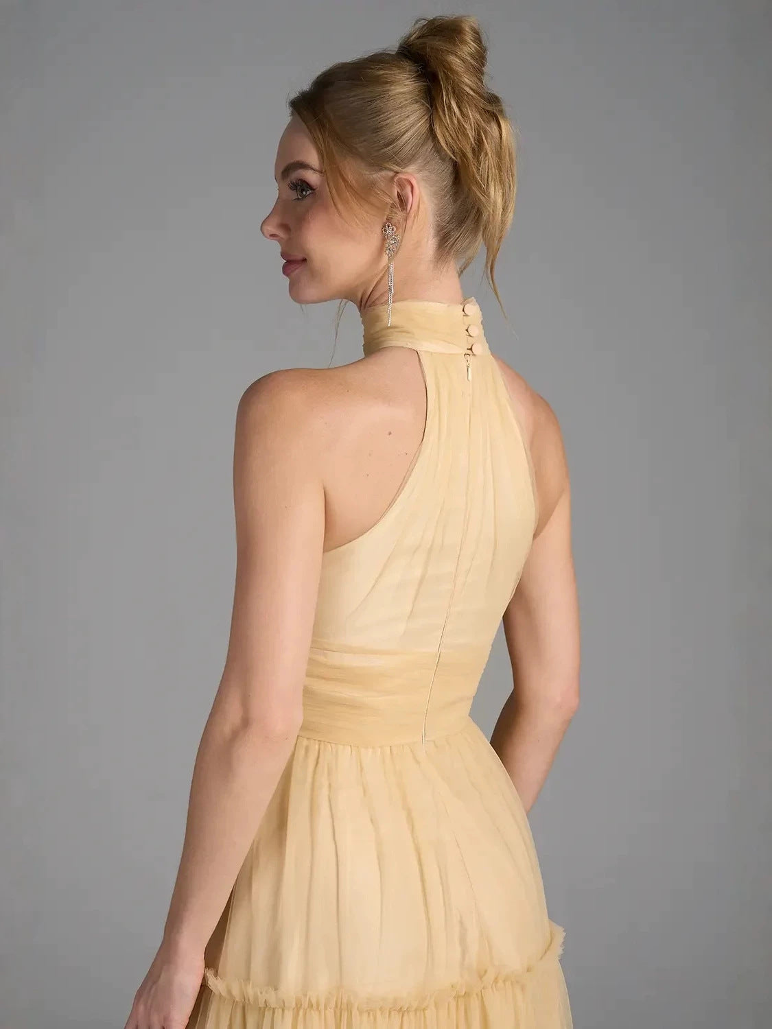 Elegant Tiered Tulle A-Line Maxi Evening Dress XF251369
