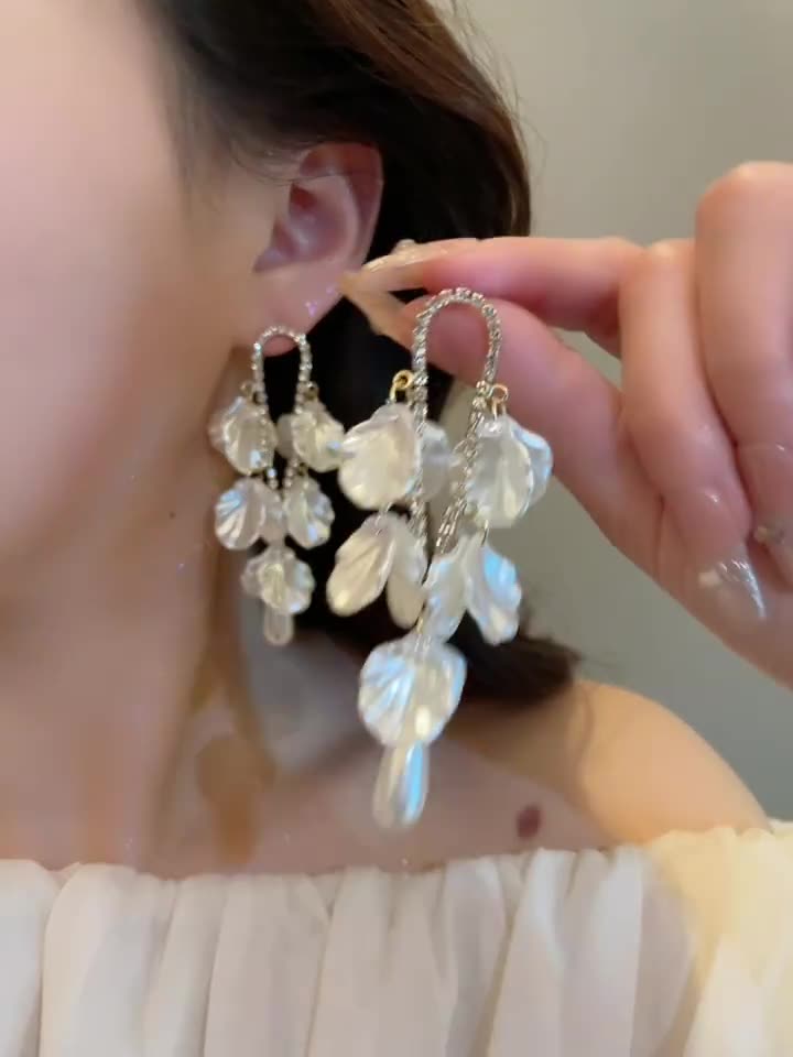 Tassel Long Retro Petal Earrings MSE20031