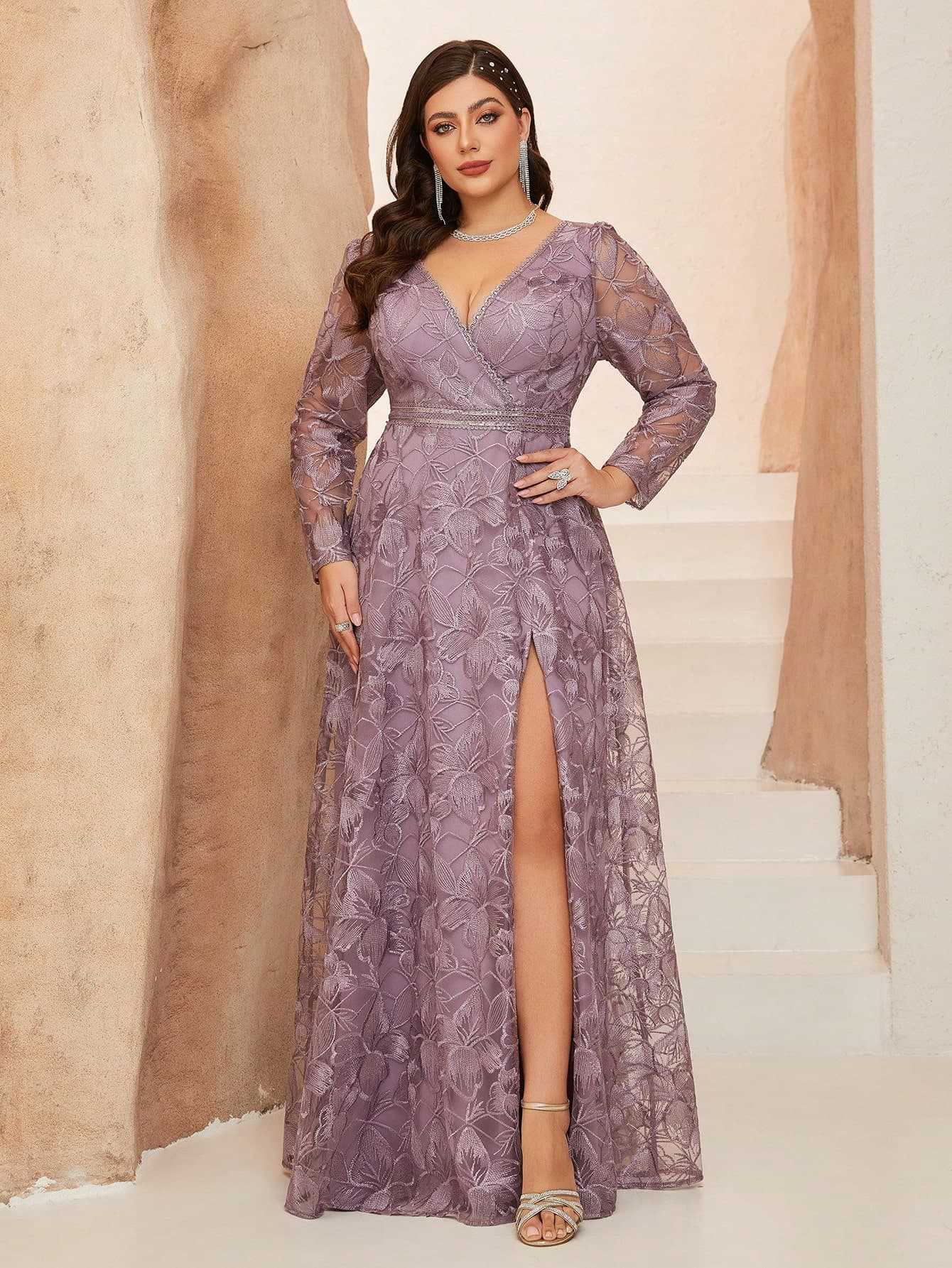 Plus Lavender Floral Lace V-Neck Formal Dress XF251302
