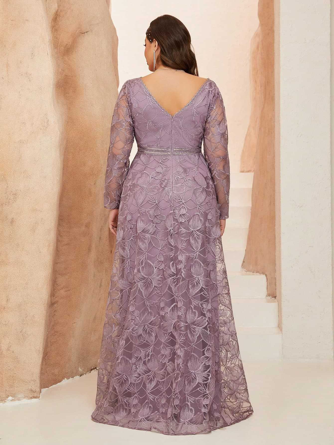 Plus Lavender Floral Lace V-Neck Formal Dress XF251302