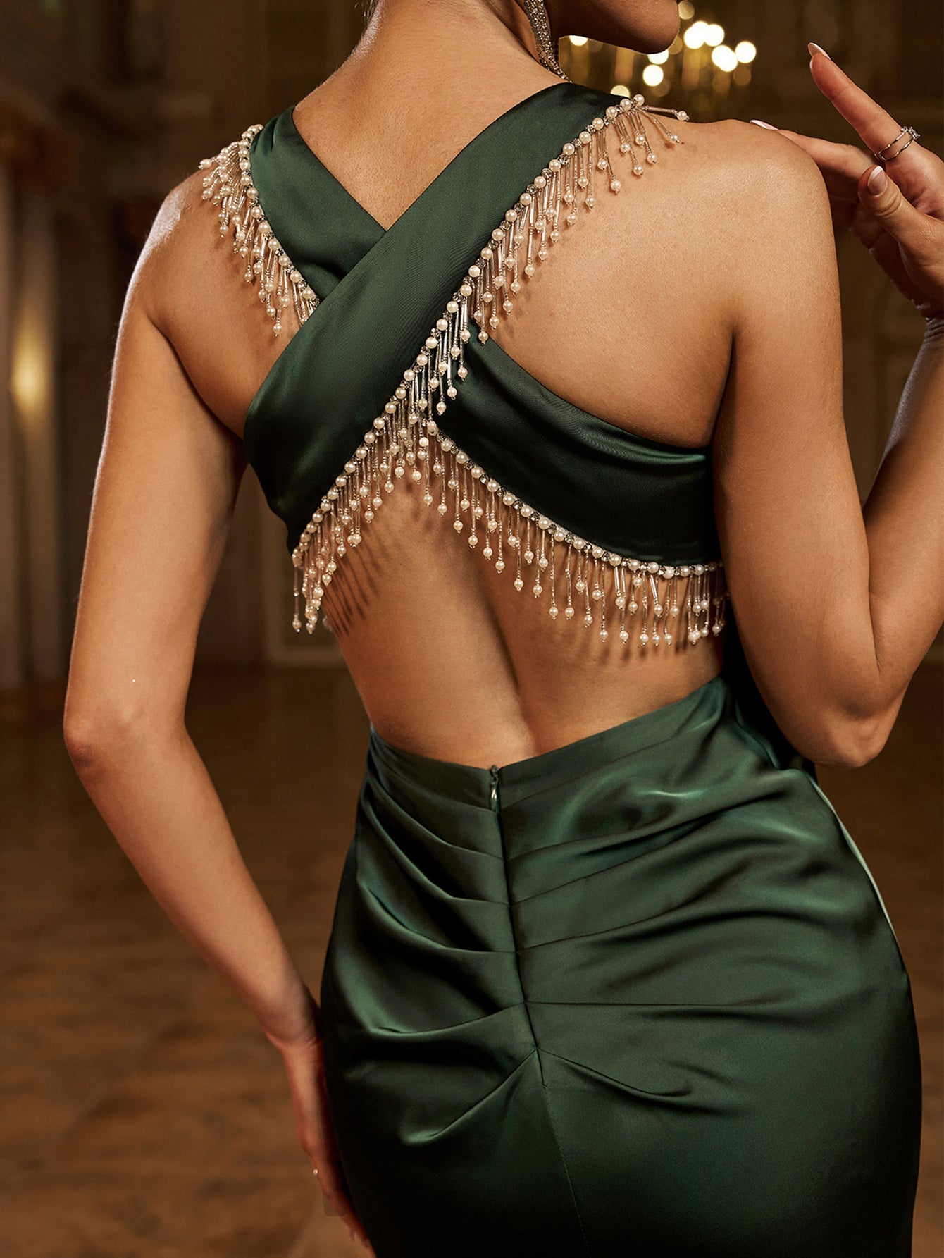 Green Sleeveless Back Cross Satin Prom Dress RX70342