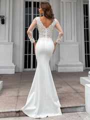 Long Sleeve Lace Elegant Bridal Dress M01592
